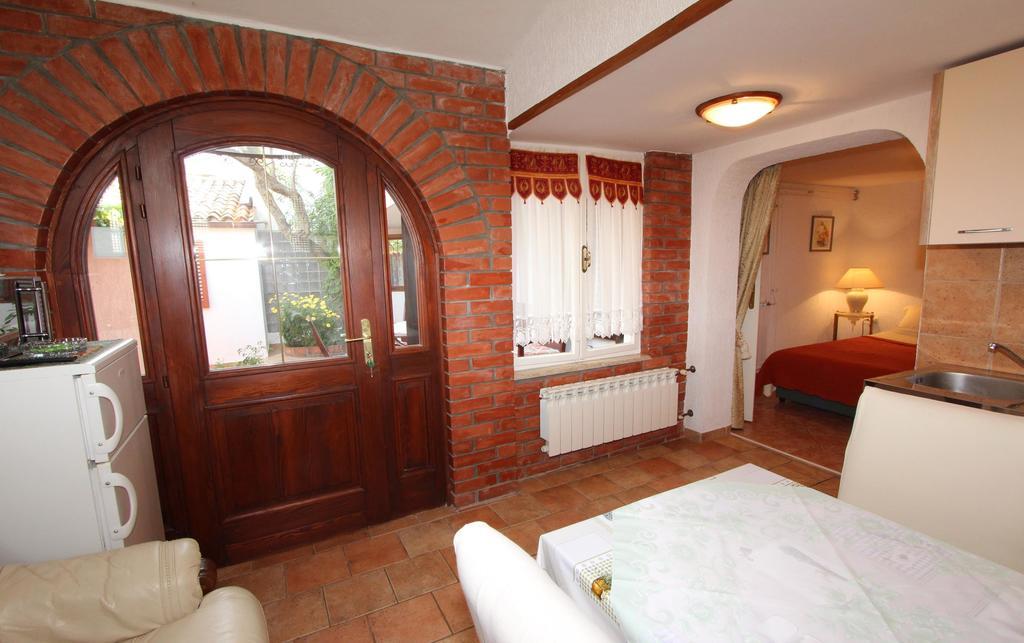 Apartments Villa Lucu Rovinj Exterior foto