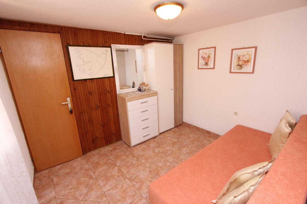 Apartments Villa Lucu Rovinj Quarto foto