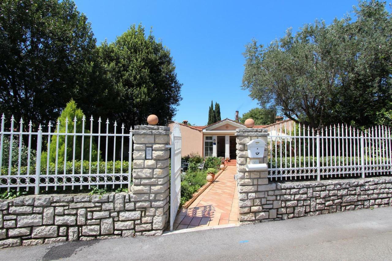 Apartments Villa Lucu Rovinj Exterior foto
